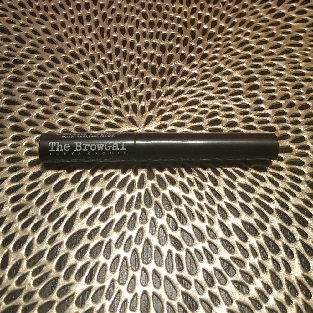 The BrowGal - Instatint in Brown 02